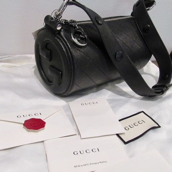 Brand new GUCCI $1980 Blondie quilted GG shoulder/top handle bag.  Black - Picture 1 of 9